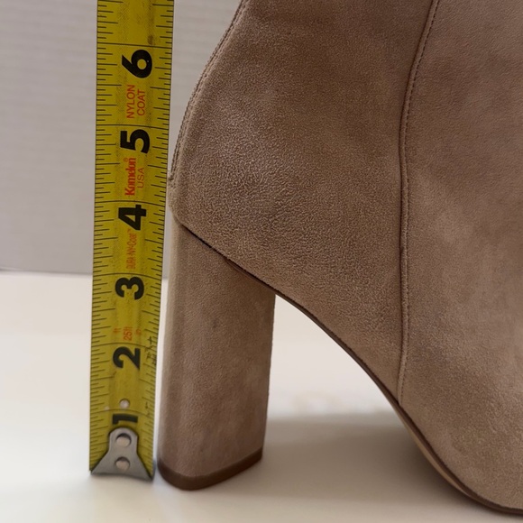 Kendall & Kylie Taupe Suede Lace-Up Ankle Booties Pointed Toe Block Heel - Picture 13 of 13